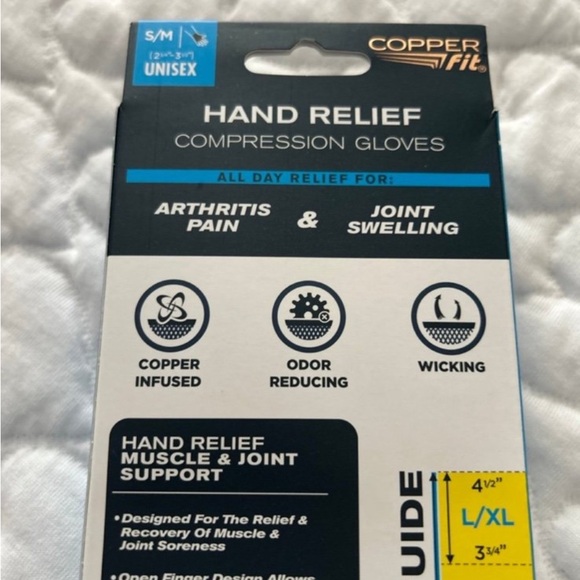 FREE COPPERFIT GLOVES/MARC ECKO CUT & SEW JACKET - Picture 10 of 10